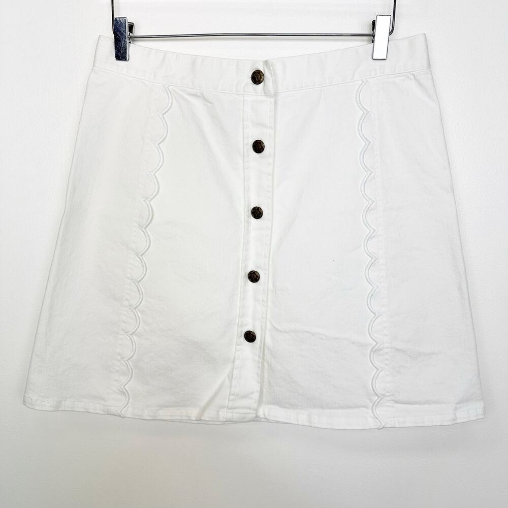 Draper James White Scallop Button Front Denim Skirt 12